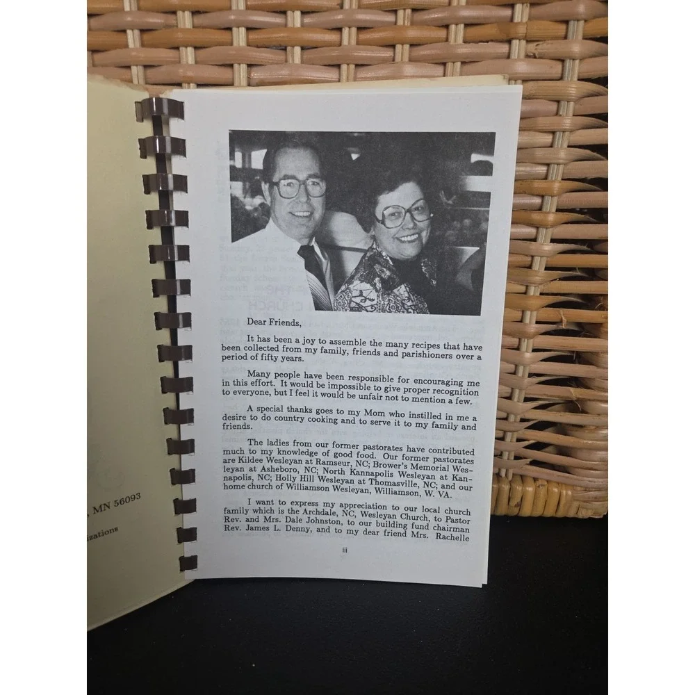 Archdale Wesleyan Church Cookbook Archdale, North Carolina 1994‎ Vintage